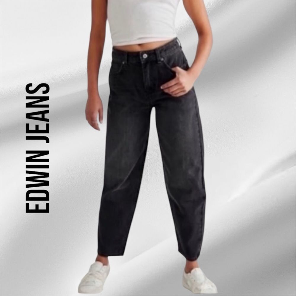 EDWIN ANTHROPOLOGIE Women’s Isla Jeans in Record Black Gray Color in the Size 25